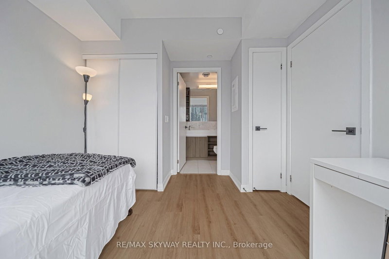 2101 - 319 Jarvis St, Toronto, M5B 0C8 | Image 3