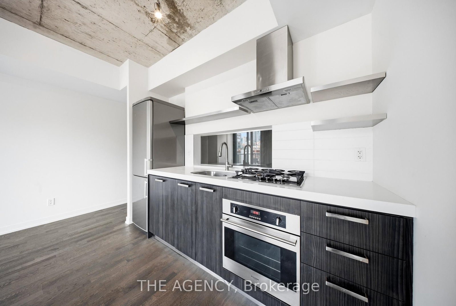 Condo for sale at 508-560 King Street, Toronto, Ontario, M5V 0L5 - Waterfront Communities C1 - MLS: C12941156