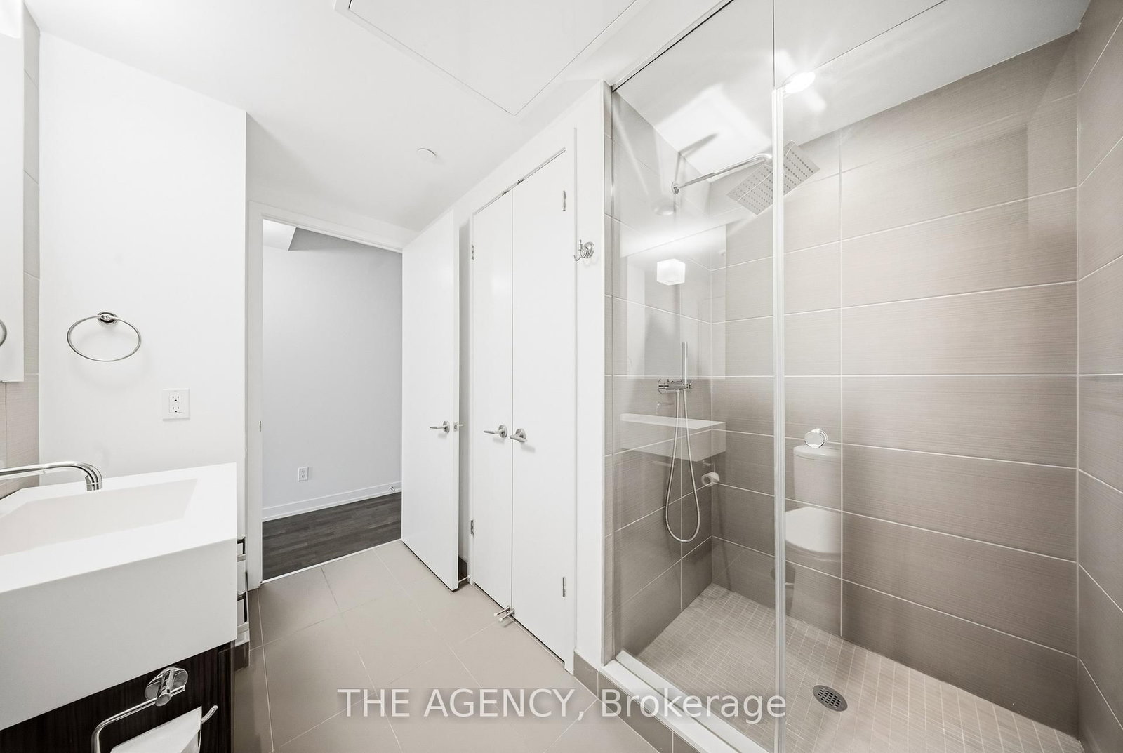 Condo for sale at 508-560 King Street, Toronto, Ontario, M5V 0L5 - Waterfront Communities C1 - MLS: C12941156