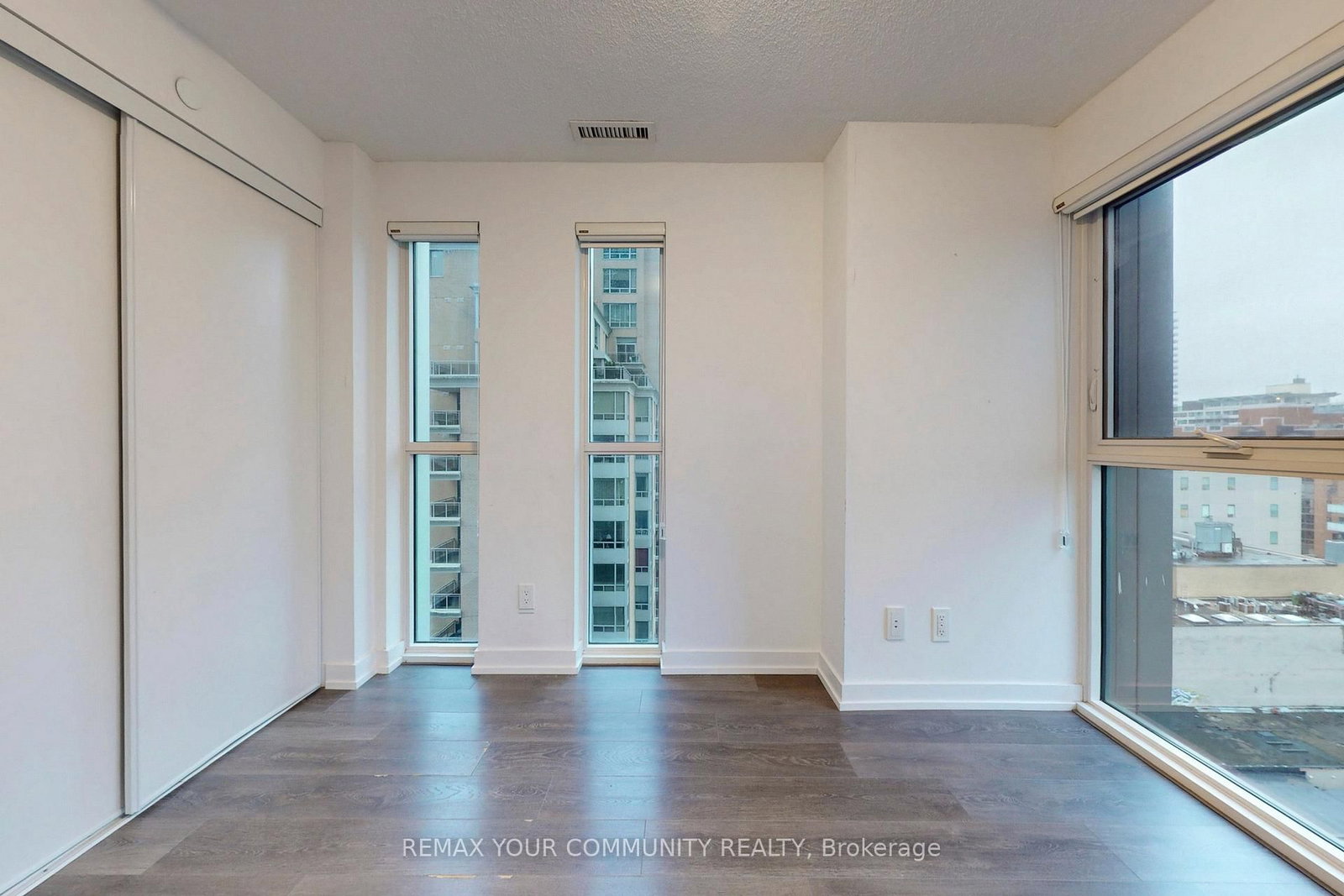 Condo for sale at 1005-125 Redpath Avenue, Toronto, Ontario, M4P 1J5 - Mount Pleasant East - MLS: C12941208