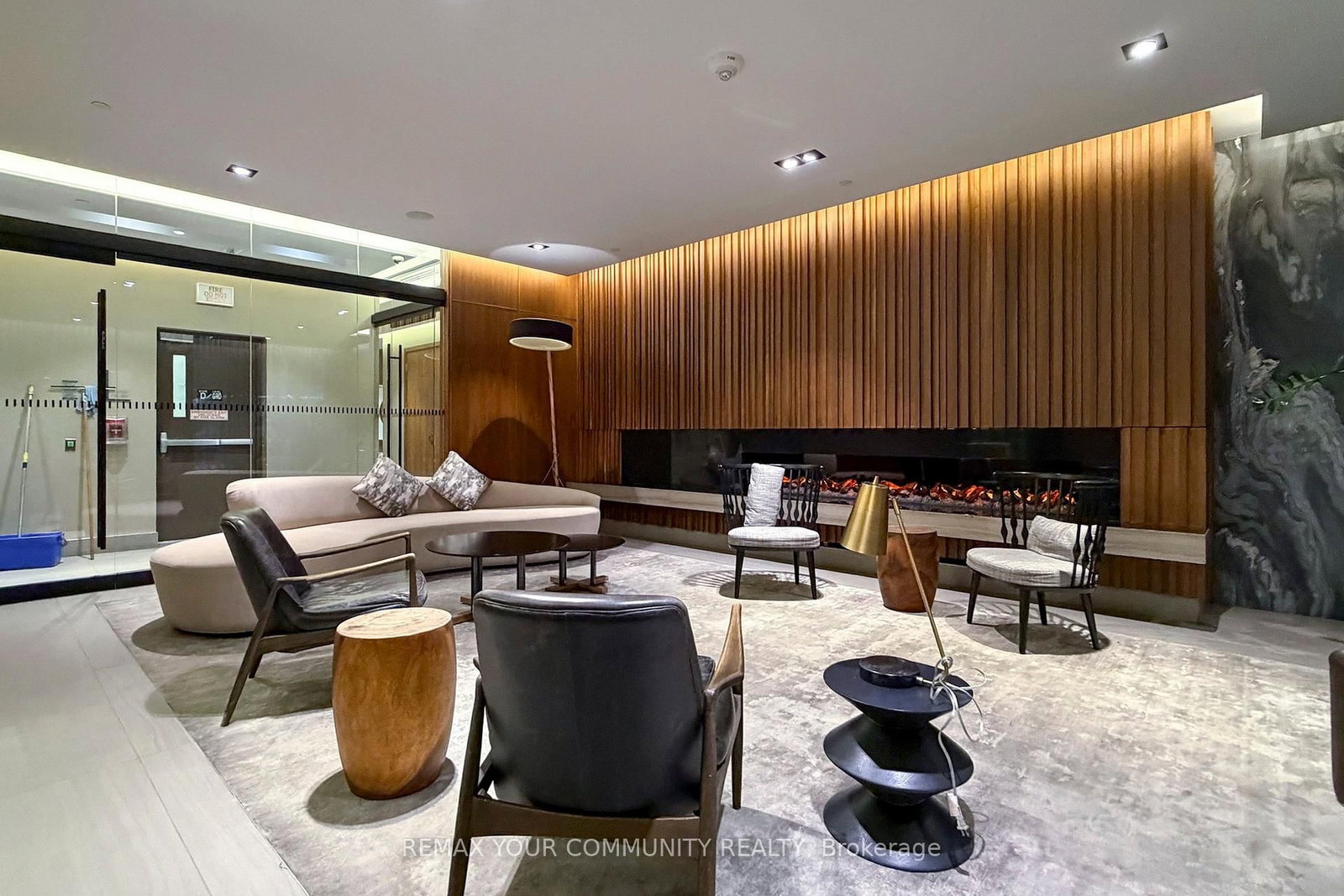 Condo for sale at 1005-125 Redpath Avenue, Toronto, Ontario, M4P 1J5 - Mount Pleasant East - MLS: C12941208