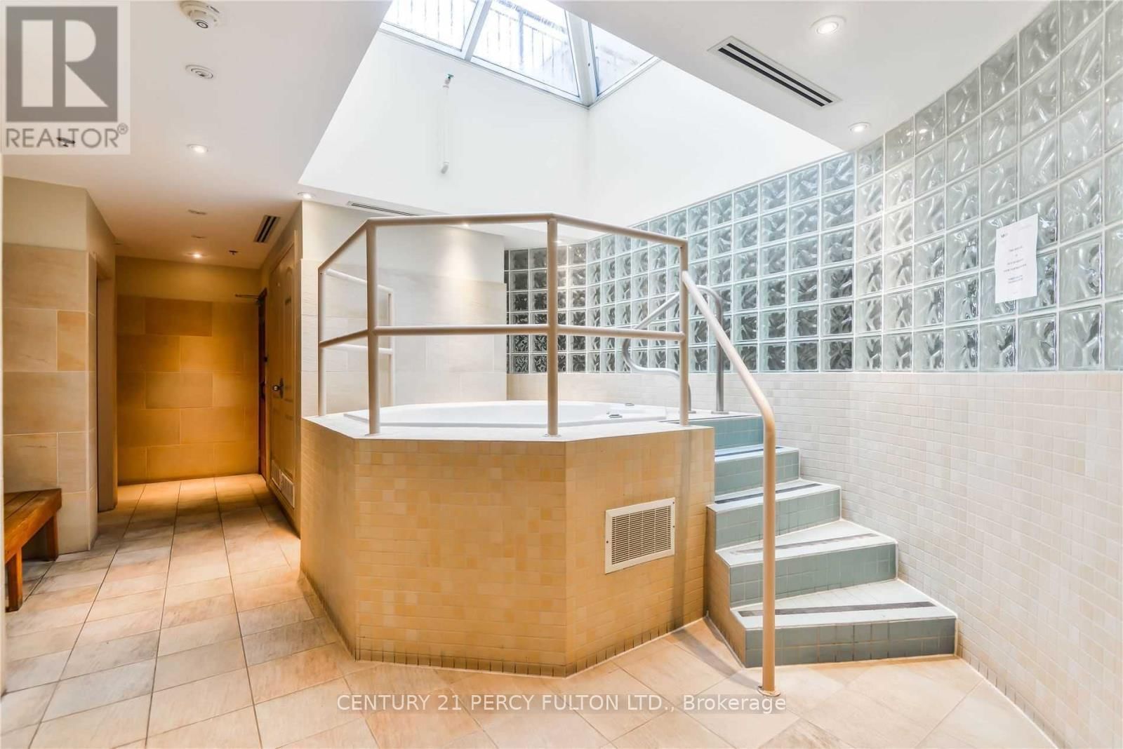 Condo for sale at 212-1030 SHEPPARD Avenue, Toronto, Ontario, M3H 2T6 - Bathurst Manor - MLS: C12941876