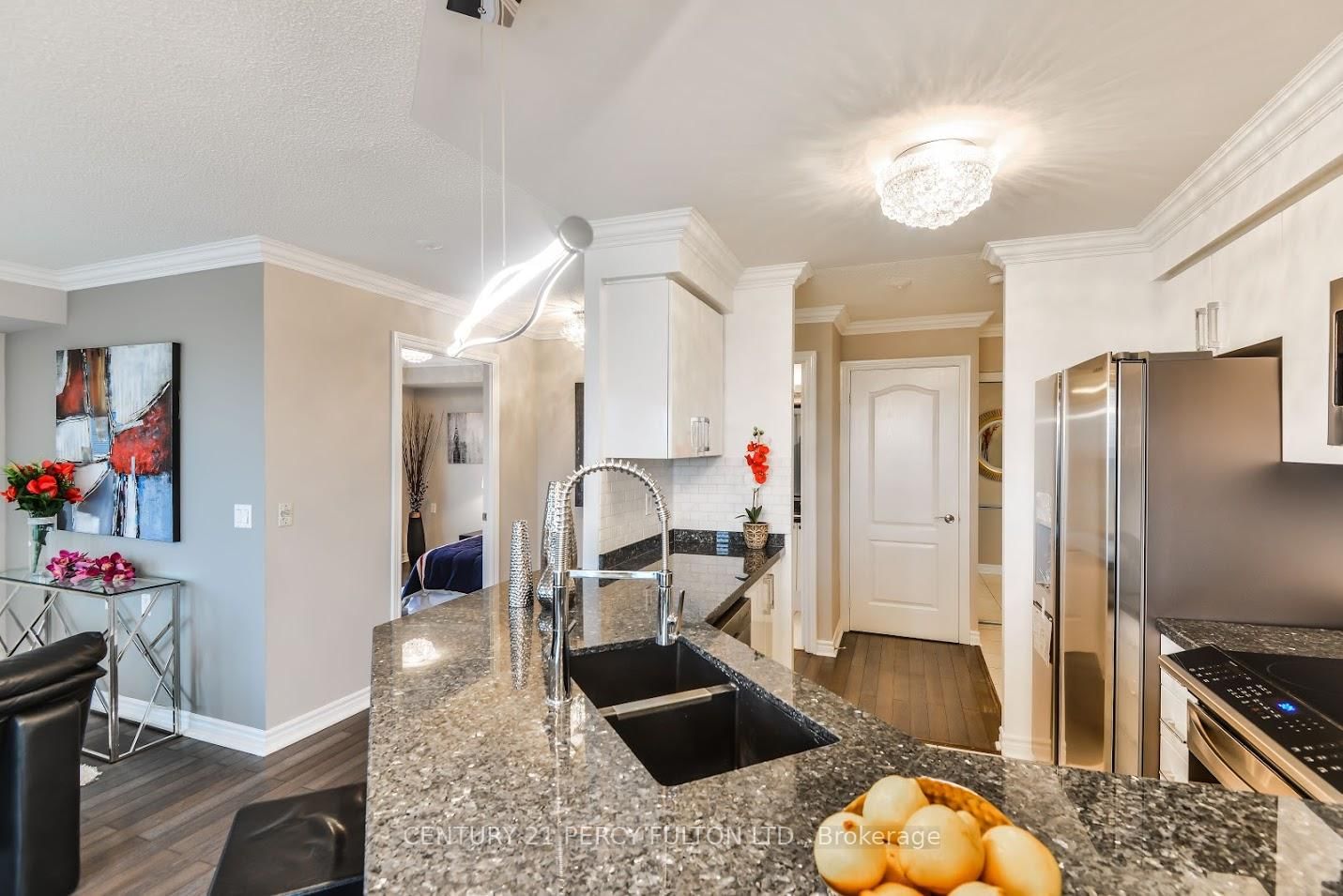 Condo for sale at 212-1030 SHEPPARD Avenue, Toronto, Ontario, M3H 2T6 - Bathurst Manor - MLS: C12941876