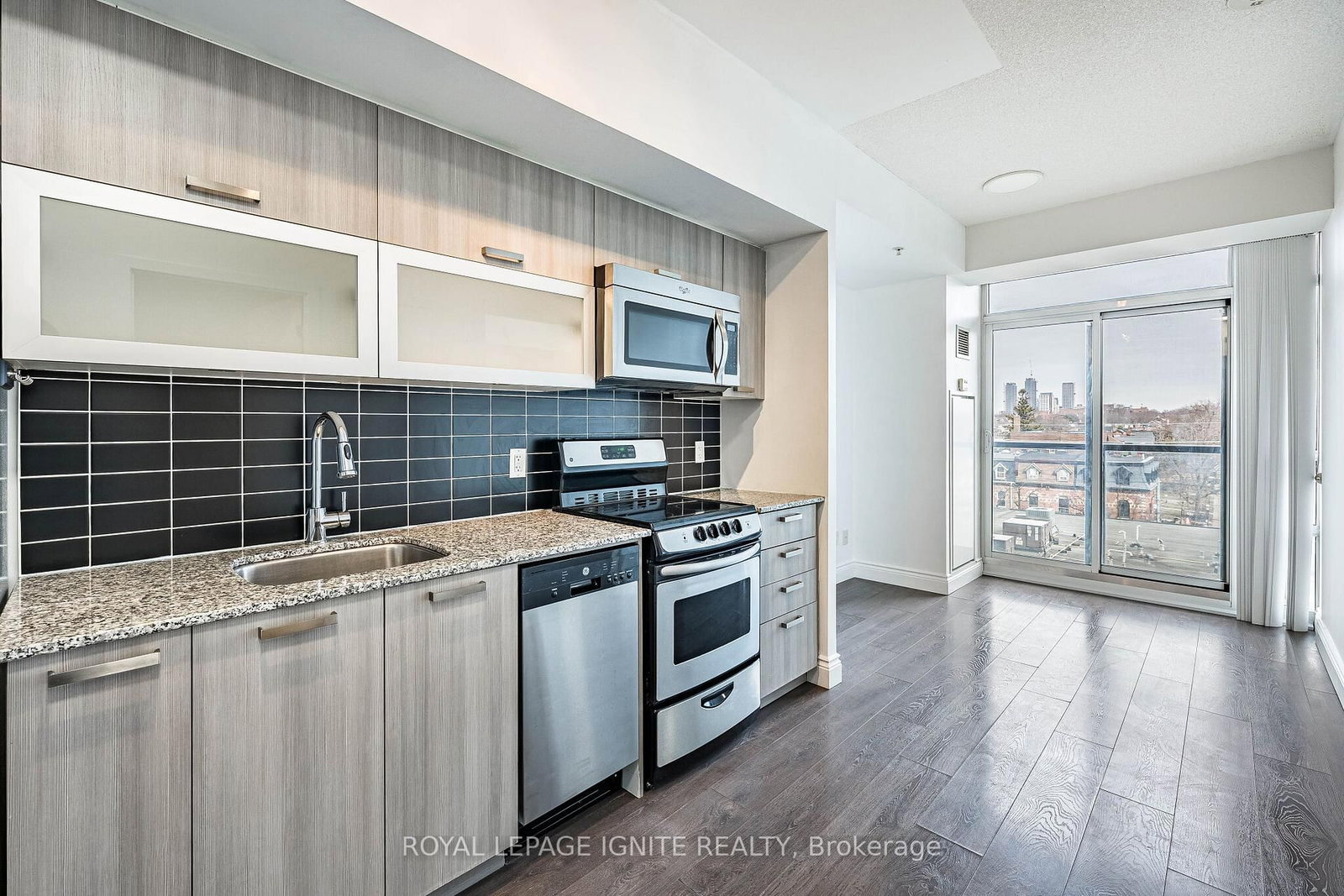 Condo for sale at 635-68 Abell Street, Toronto, Ontario, M6J 0B1 - Little Portugal - MLS: C12941968