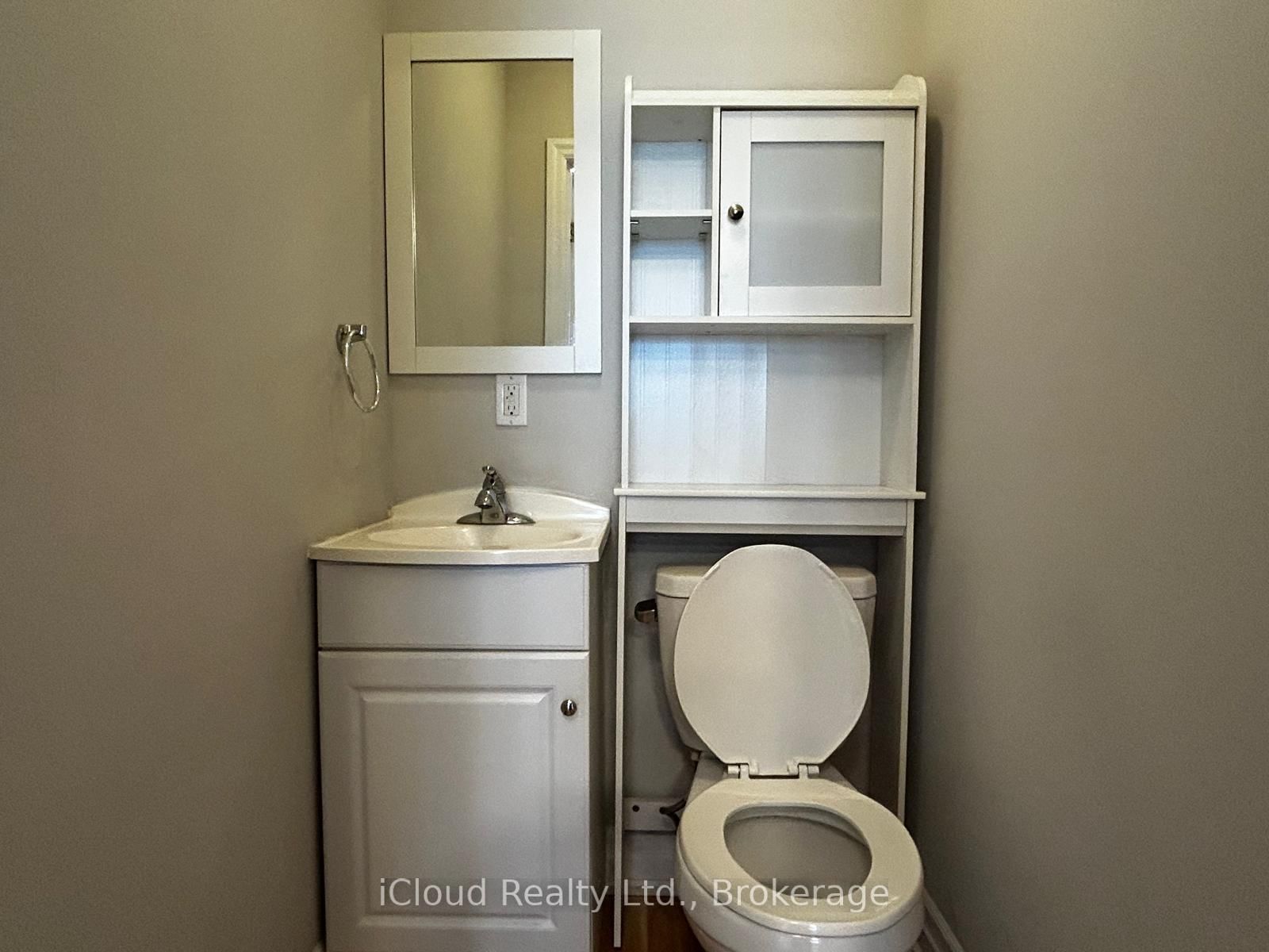 724 Sheppard Avenue W, Unit 201 - Photo 18