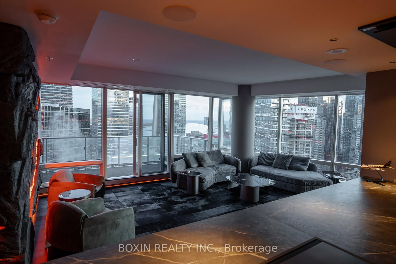 Condo for sale at 3301-180 University Avenue, Toronto, Ontario, M5H 0A2 - Waterfront Communities C1 - MLS: C12941988