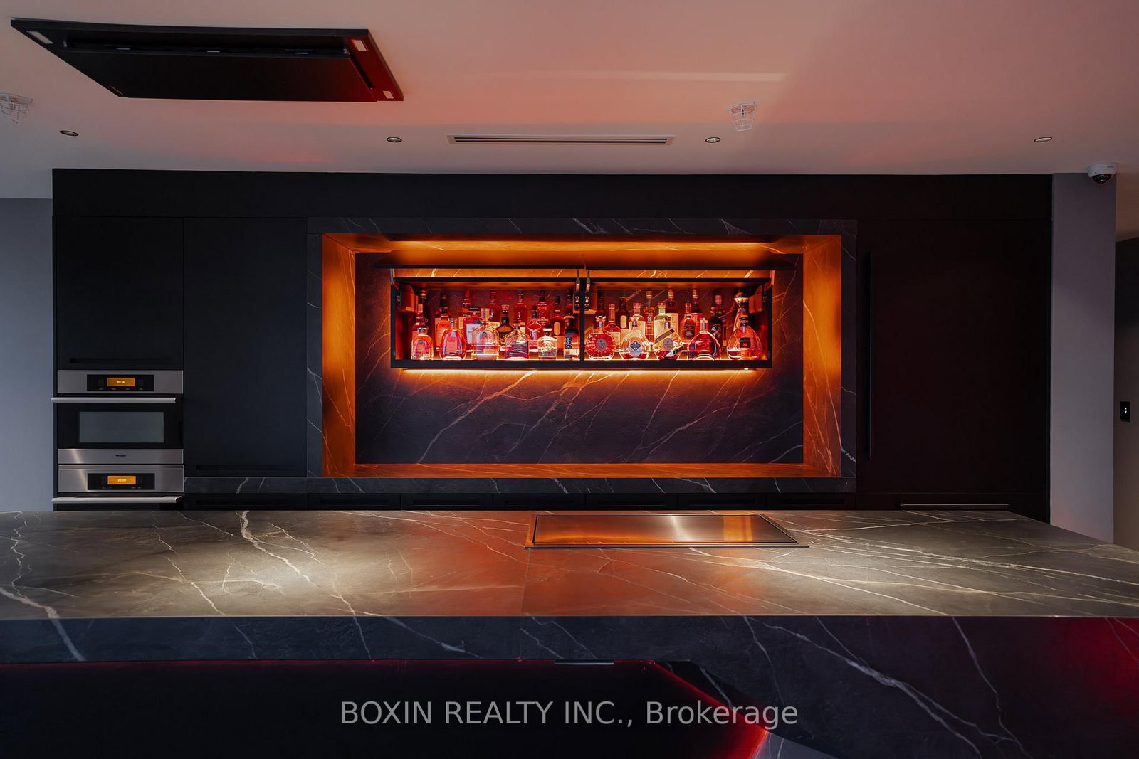 Condo for sale at 3301-180 University Avenue, Toronto, Ontario, M5H 0A2 - Waterfront Communities C1 - MLS: C12941988