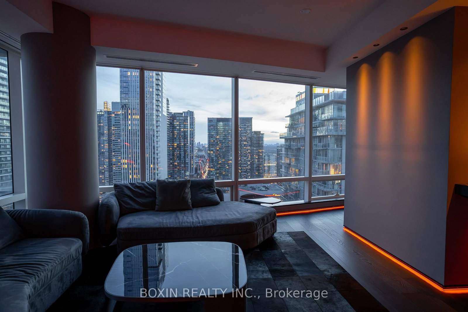 Condo for sale at 3301-180 University Avenue, Toronto, Ontario, M5H 0A2 - Waterfront Communities C1 - MLS: C12941988