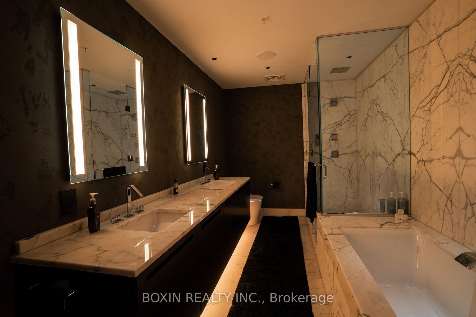 Condo for sale at 3301-180 University Avenue, Toronto, Ontario, M5H 0A2 - Waterfront Communities C1 - MLS: C12941988