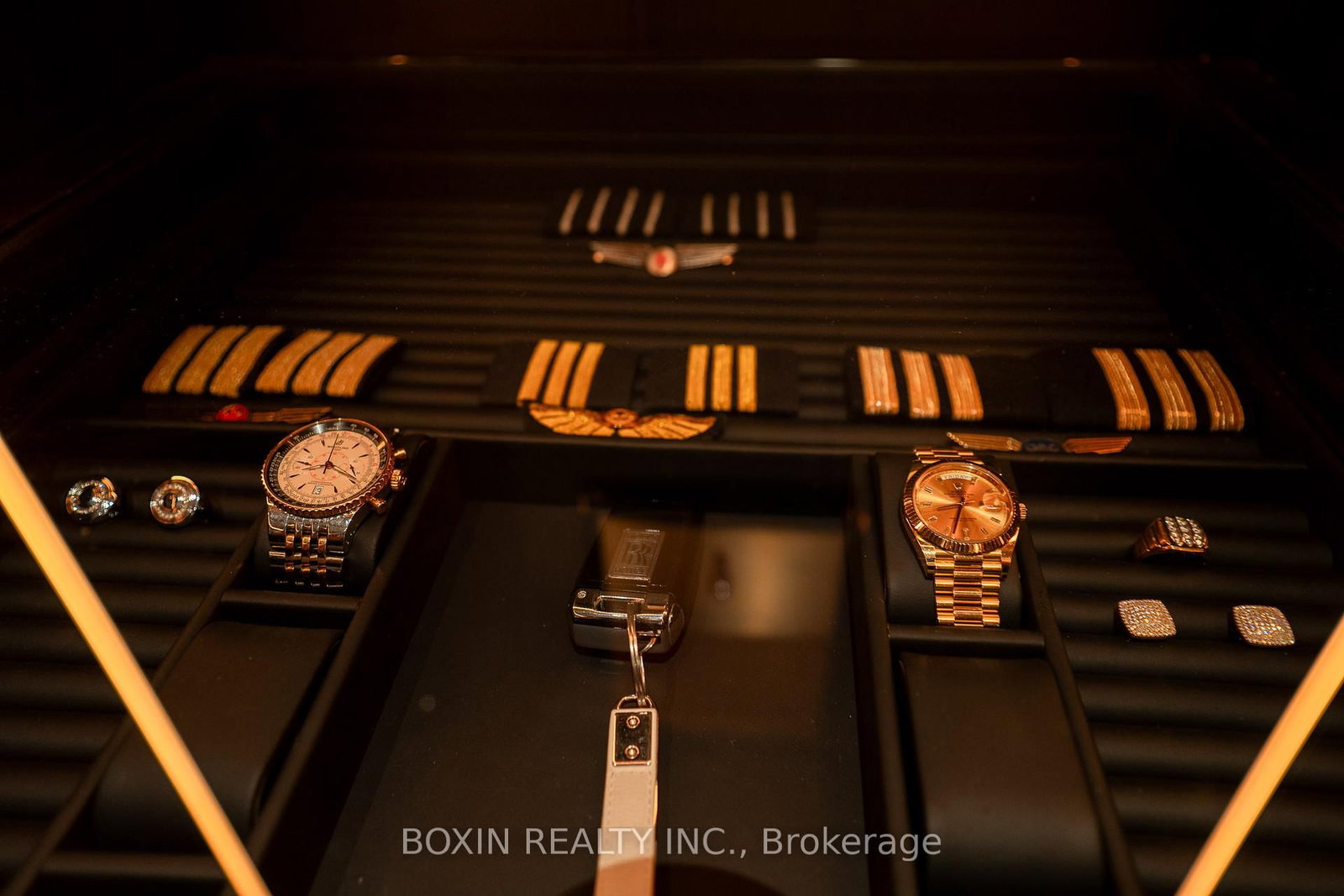 Condo for sale at 3301-180 University Avenue, Toronto, Ontario, M5H 0A2 - Waterfront Communities C1 - MLS: C12941988