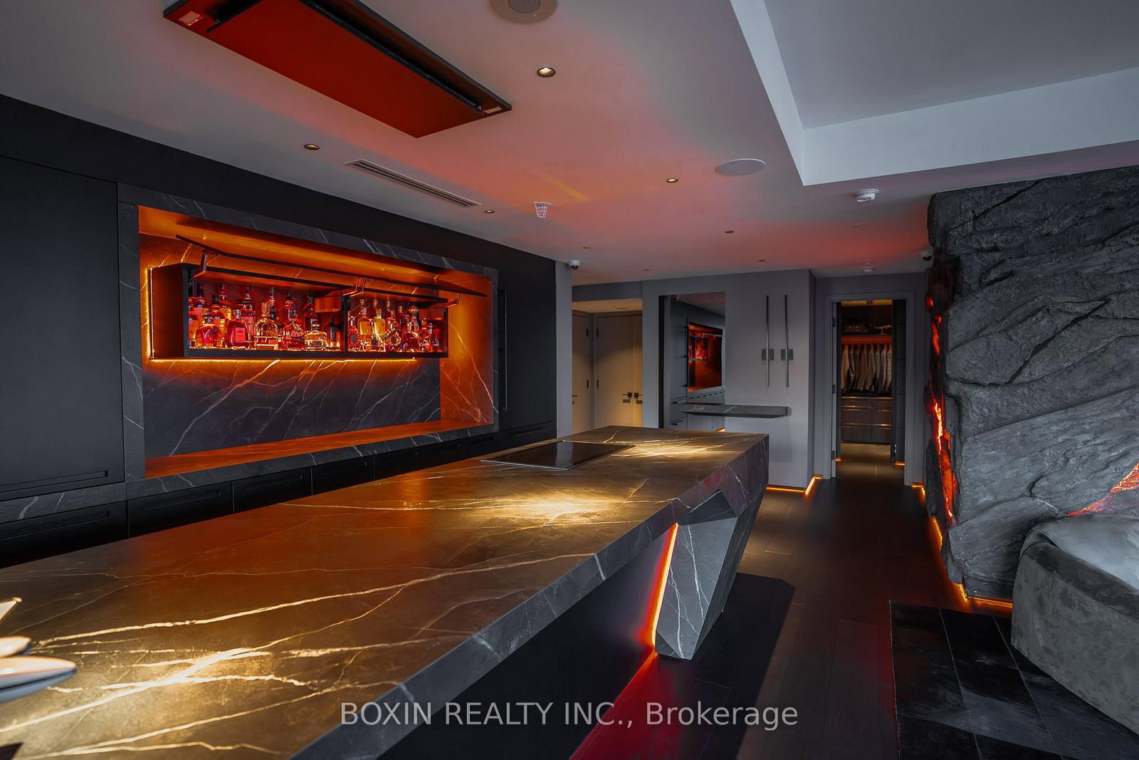 Condo for sale at 3301-180 University Avenue, Toronto, Ontario, M5H 0A2 - Waterfront Communities C1 - MLS: C12941988