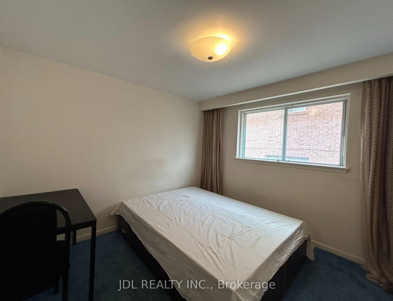 Unit AA - 135 Estelle Ave Ave, Toronto, M2N 5H6 | Image 2