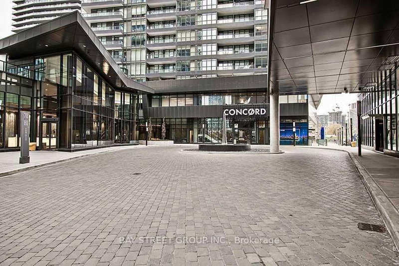 810 - 90 Queens Wharf Rd, Toronto, M5V 0J4 | Image 2