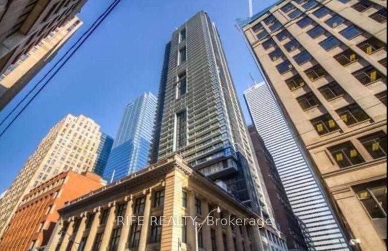 home for lease on 3601-70 Temperance Street