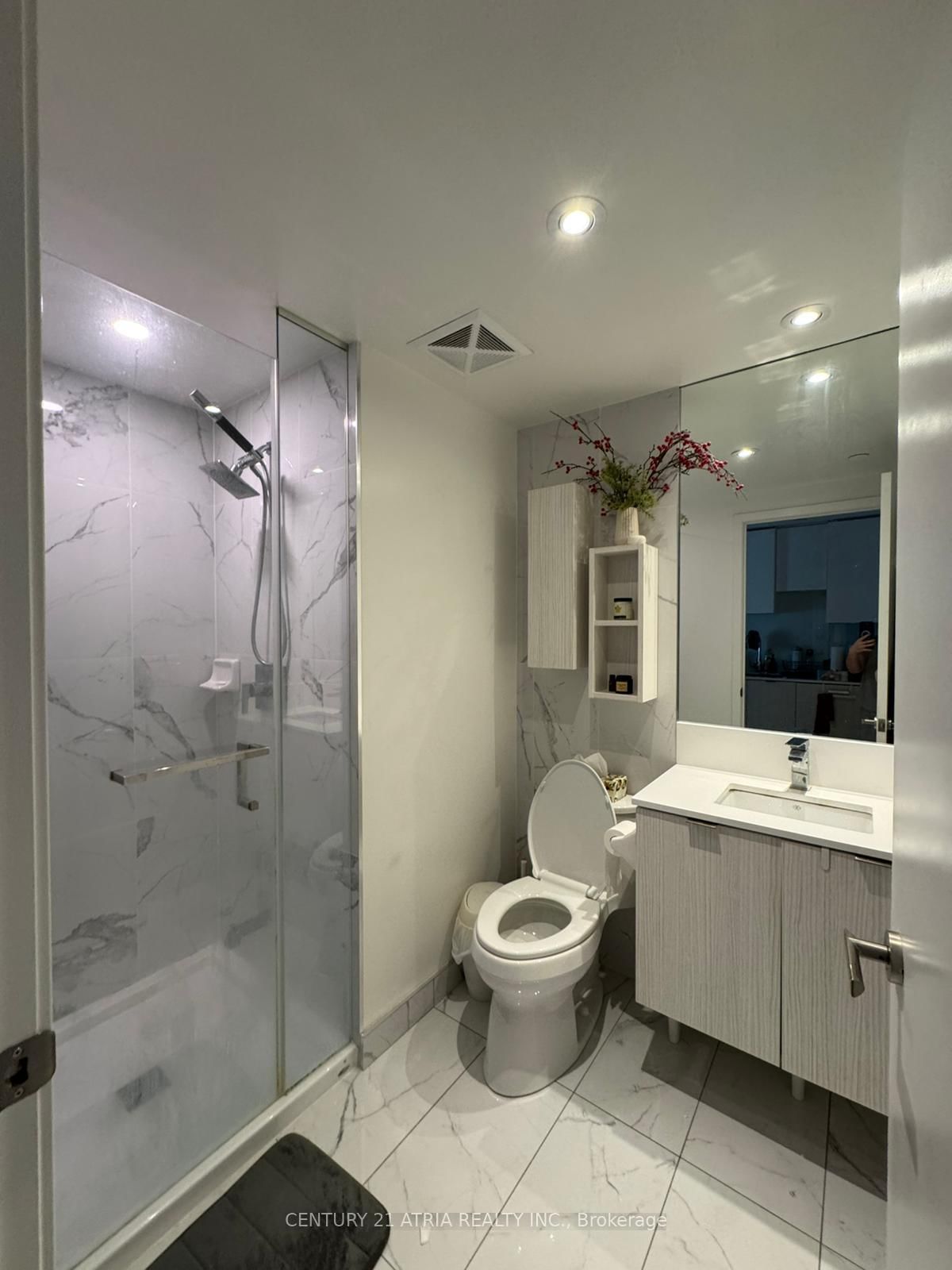 Condo for sale at 1708-99 Broadway Avenue, Toronto, Ontario, M4P 0E3 - Mount Pleasant West - MLS: C12942590