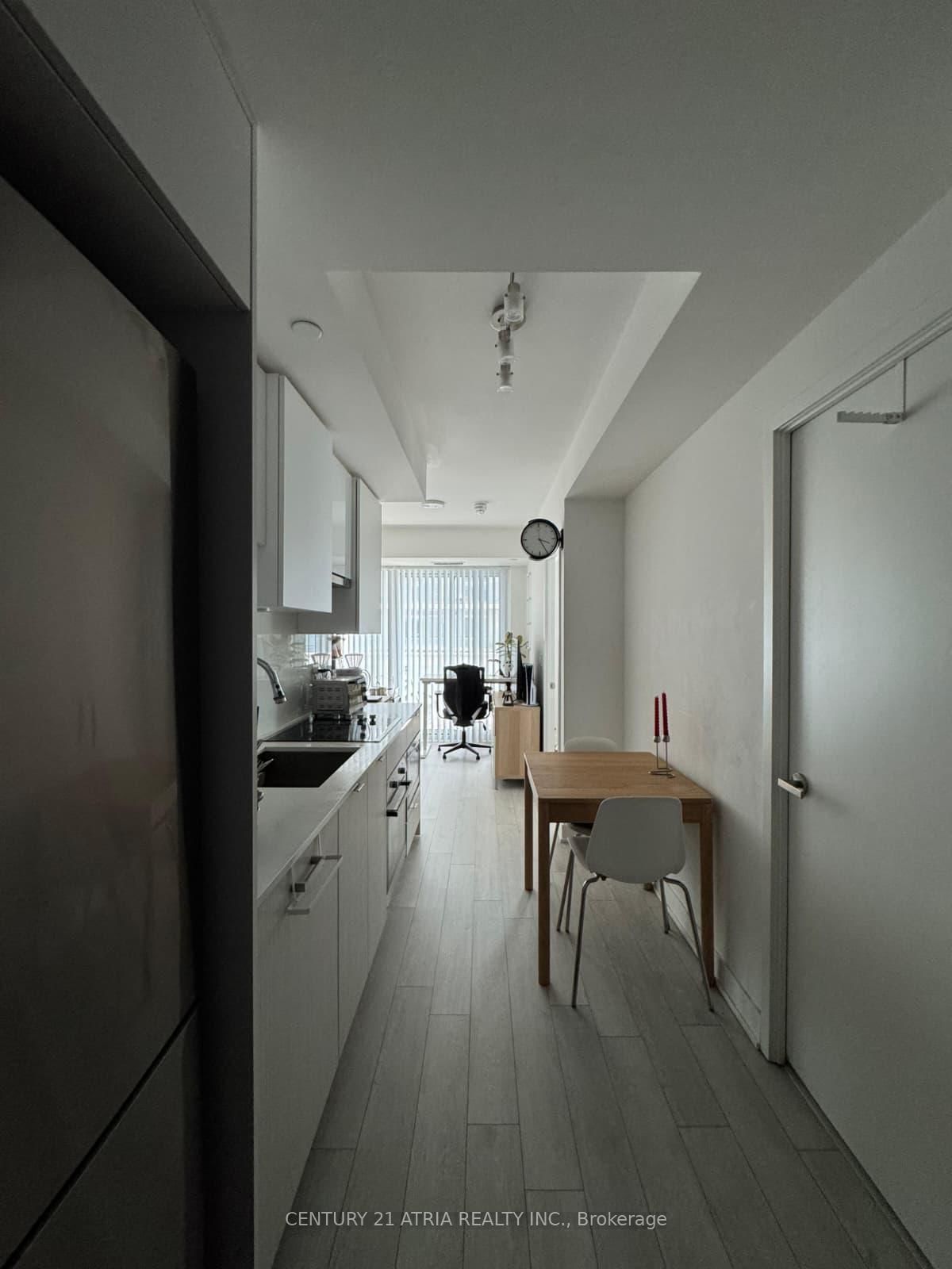 Condo for sale at 1708-99 Broadway Avenue, Toronto, Ontario, M4P 0E3 - Mount Pleasant West - MLS: C12942590