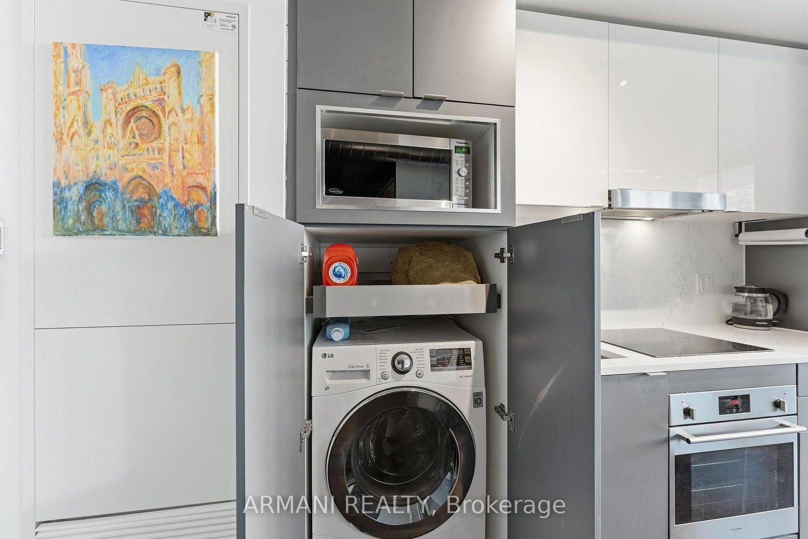 Condo for sale at 512-21 Lawren Harris Square, Toronto, Ontario, M5A 1H7 - Moss Park - MLS: C12942610