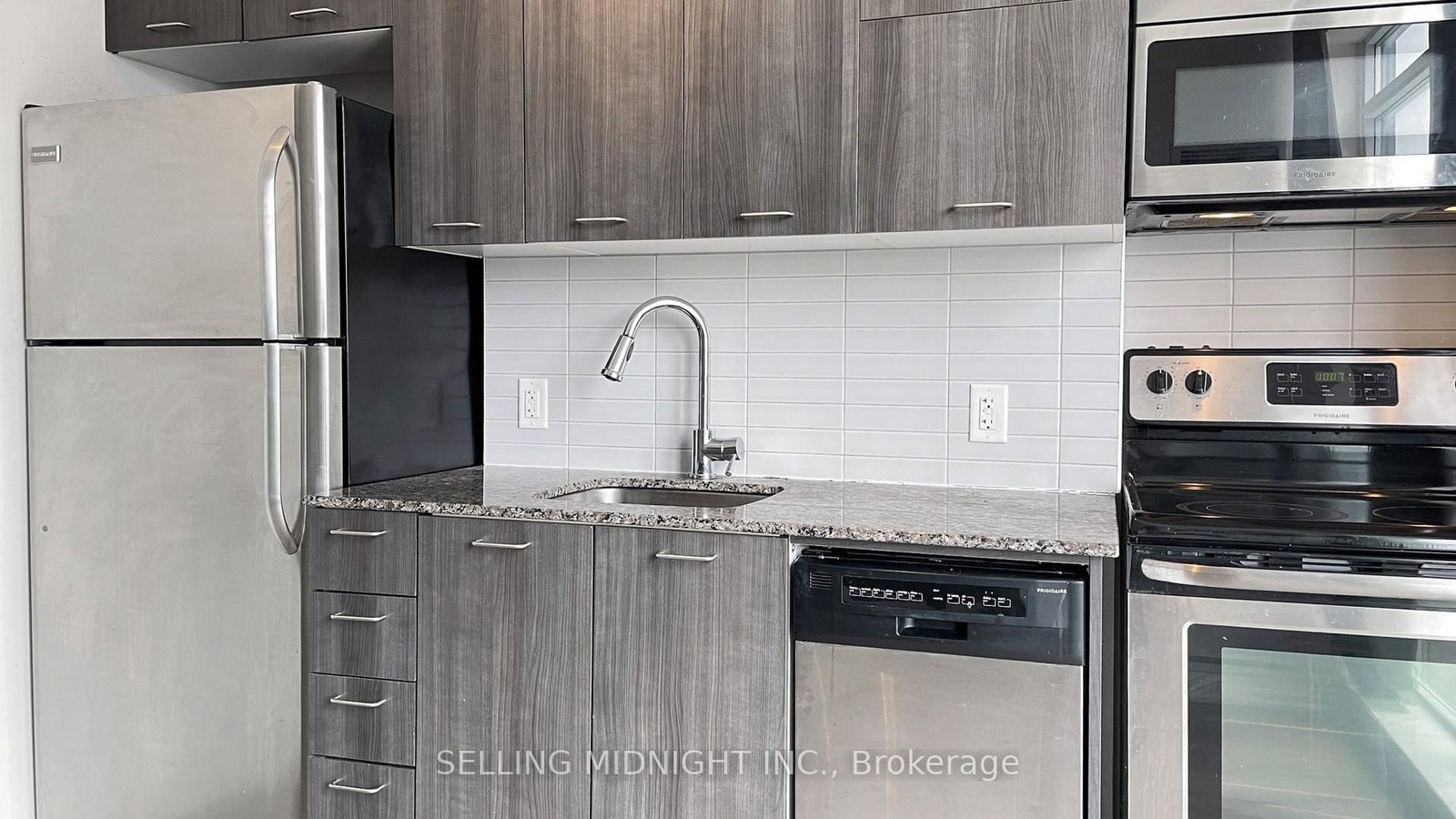 Condo for lease at 1404-20 Joe Shuster Way, Toronto, Ontario, M6K 1E6 - Niagara - MLS: C12942672