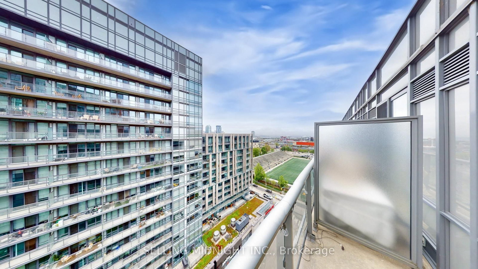 Condo for lease at 1404-20 Joe Shuster Way, Toronto, Ontario, M6K 1E6 - Niagara - MLS: C12942672