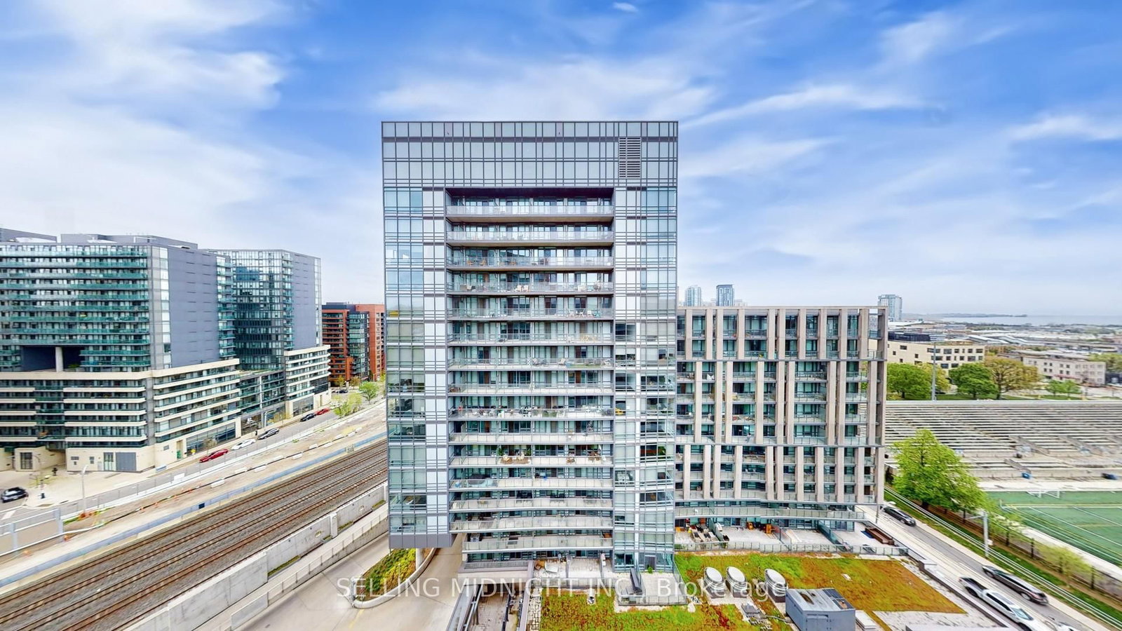 Condo for lease at 1404-20 Joe Shuster Way, Toronto, Ontario, M6K 1E6 - Niagara - MLS: C12942672