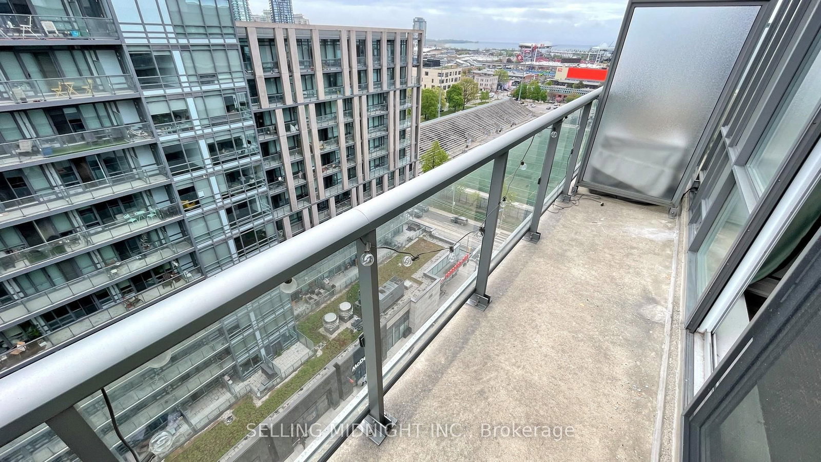 Condo for lease at 1404-20 Joe Shuster Way, Toronto, Ontario, M6K 1E6 - Niagara - MLS: C12942672