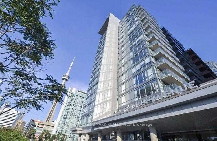 home for lease on 225-4K Spadina Avenue