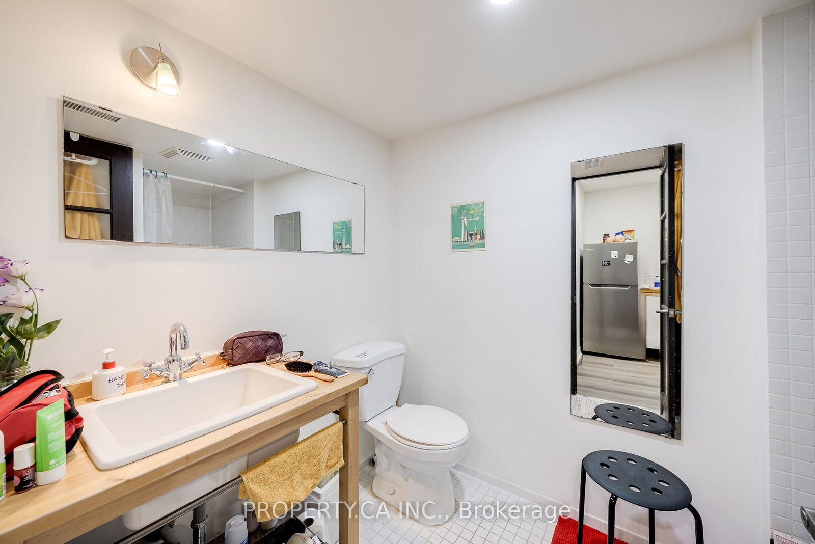 Semi-Detached House for lease at 14 Bellwoods Avenue, Toronto, Ontario, M6J 2P4 - Trinity-Bellwoods - MLS: C12943500