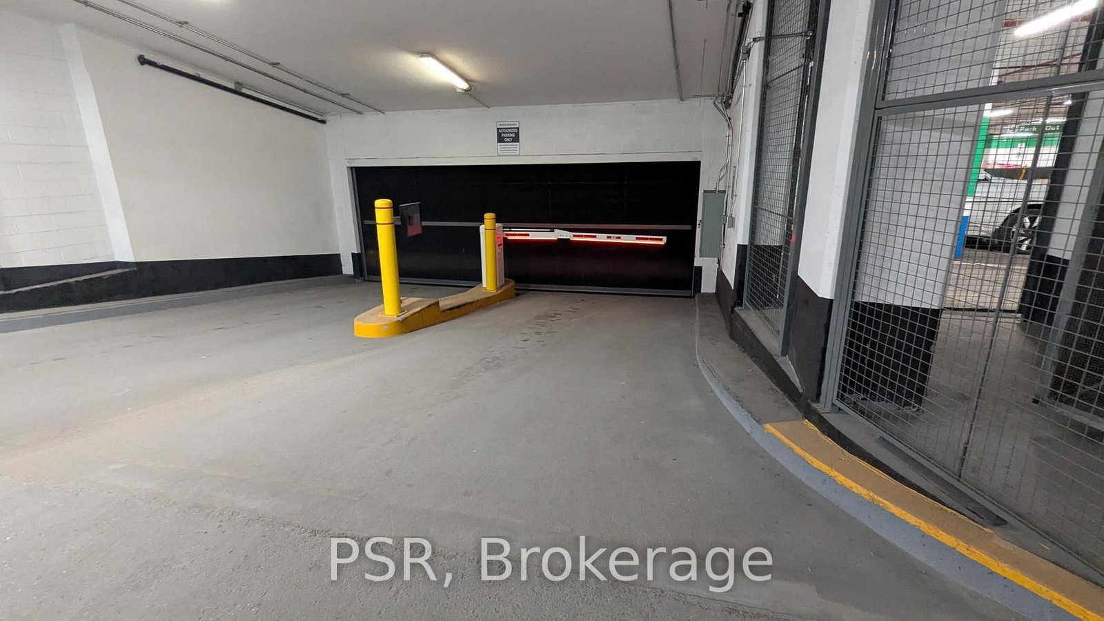 11 Wellesley Street W, Unit P71