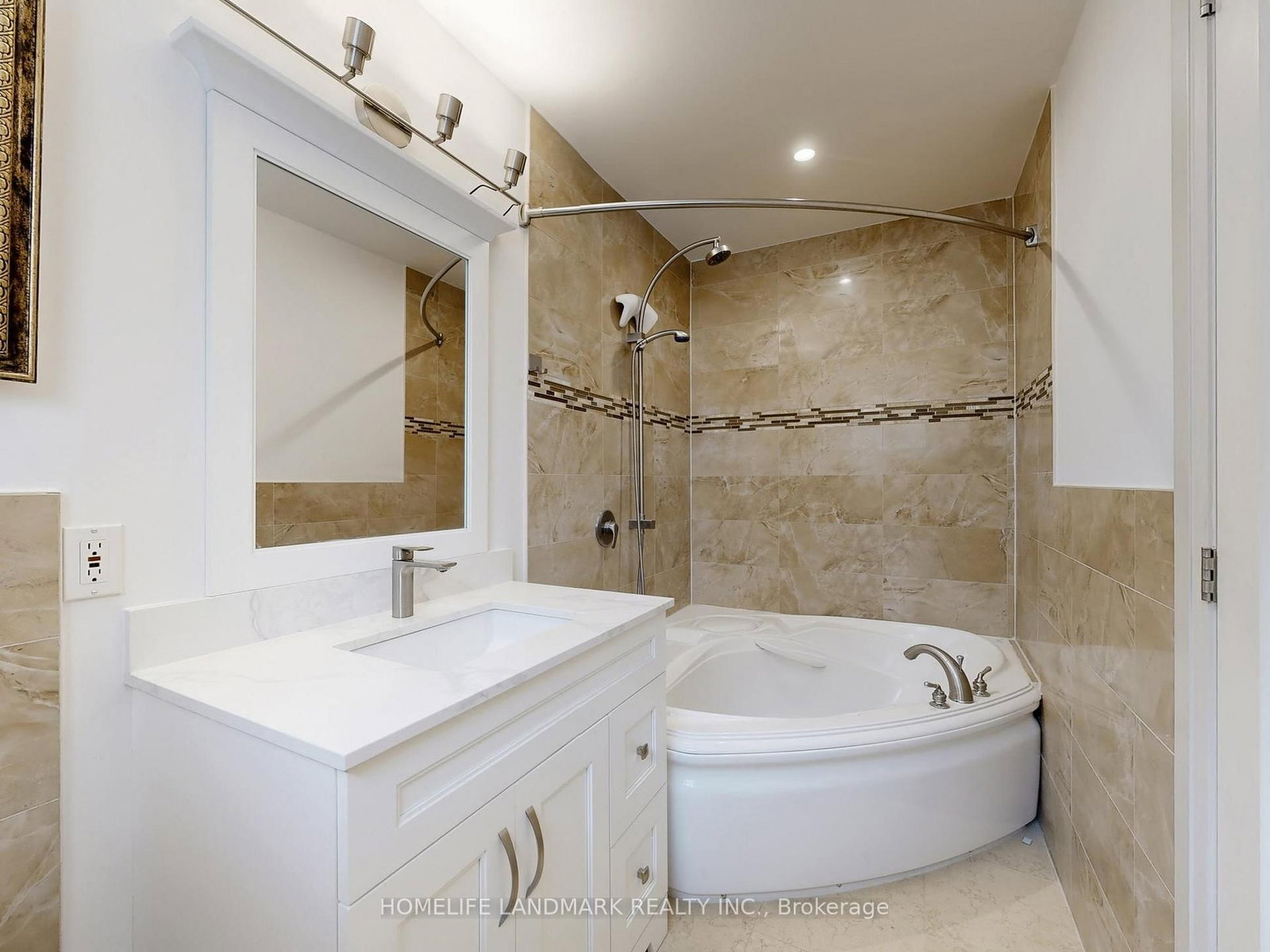 Detached House for sale at 50 Bruce Farm Drive, Toronto, Ontario, M2H 1G5 - Bayview Woods-Steeles - MLS: C12943608