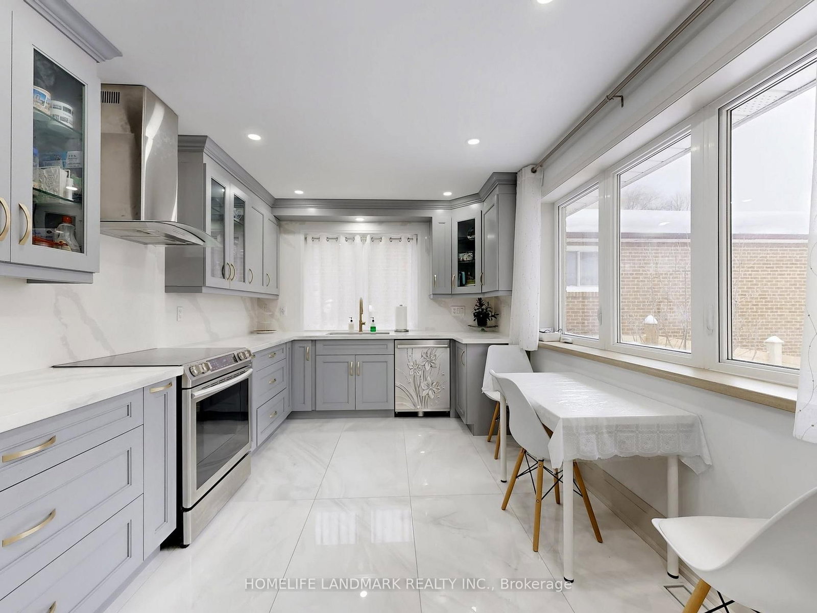 Detached House for sale at 50 Bruce Farm Drive, Toronto, Ontario, M2H 1G5 - Bayview Woods-Steeles - MLS: C12943608