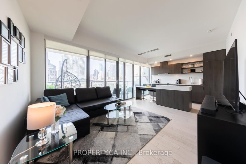 home for lease on 324-12 Bonnycastle Street