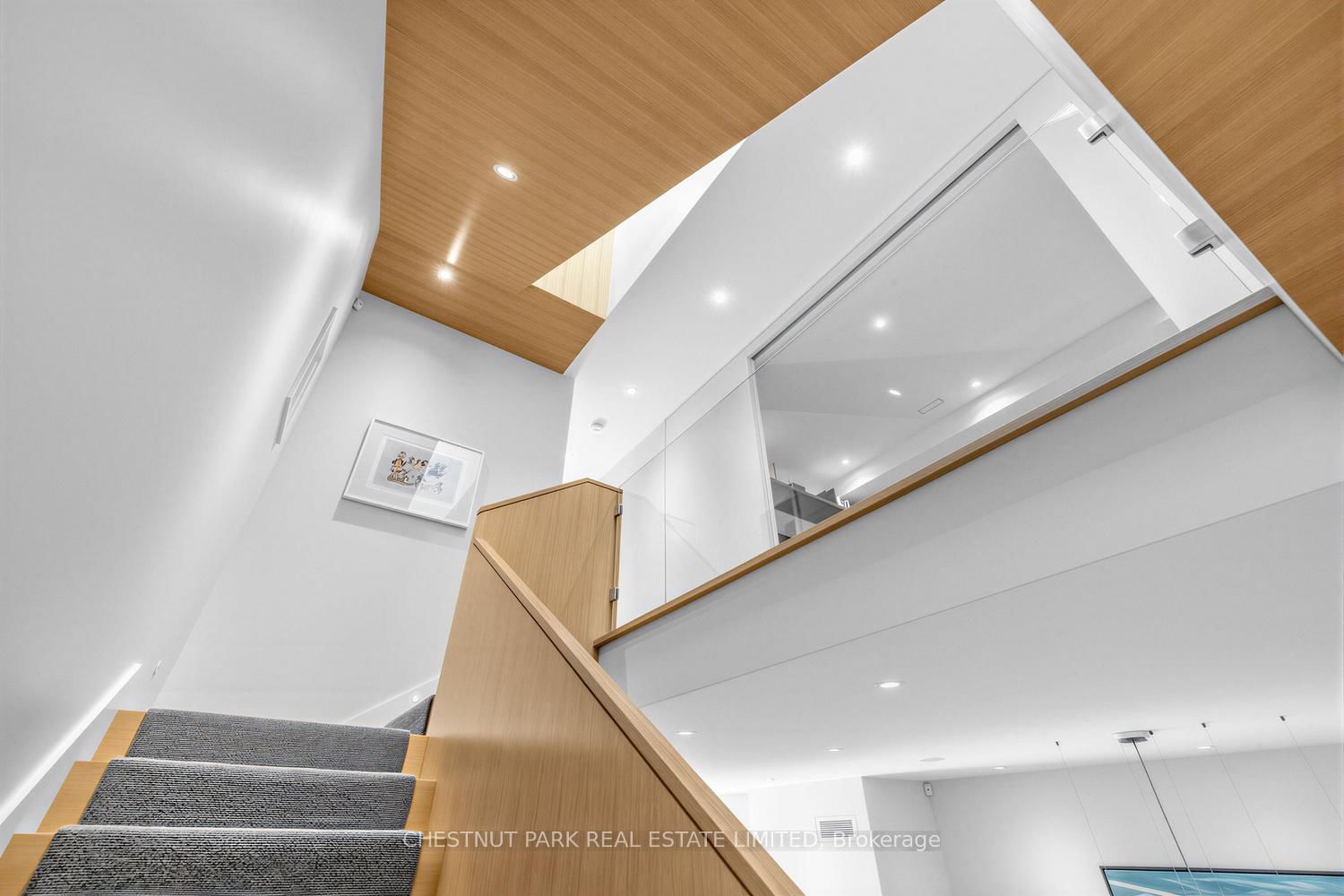 Detached House for sale at 55 Farnham Avenue, Toronto, Ontario, M4V 1H6 - Yonge-St. Clair - MLS: C12943972