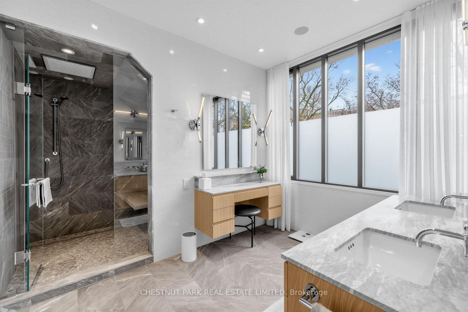 Detached House for sale at 55 Farnham Avenue, Toronto, Ontario, M4V 1H6 - Yonge-St. Clair - MLS: C12943972