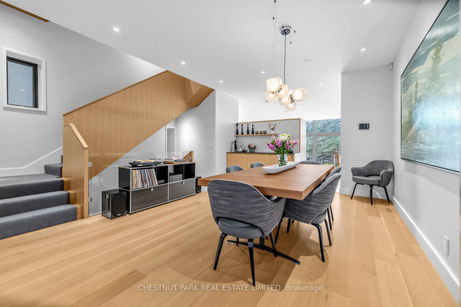 Detached House for sale at 55 Farnham Avenue, Toronto, Ontario, M4V 1H6 - Yonge-St. Clair - MLS: C12943972