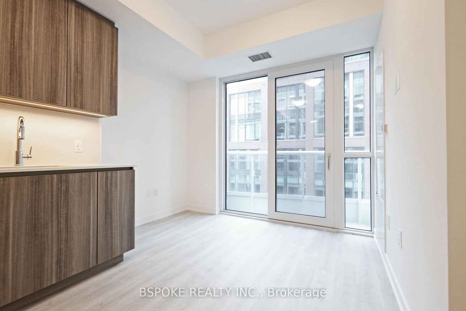 Condo for sale at 927-15 Richardson Street, Toronto, Ontario, M5A 0Y5 - Waterfront Communities C8 - MLS: C12944192