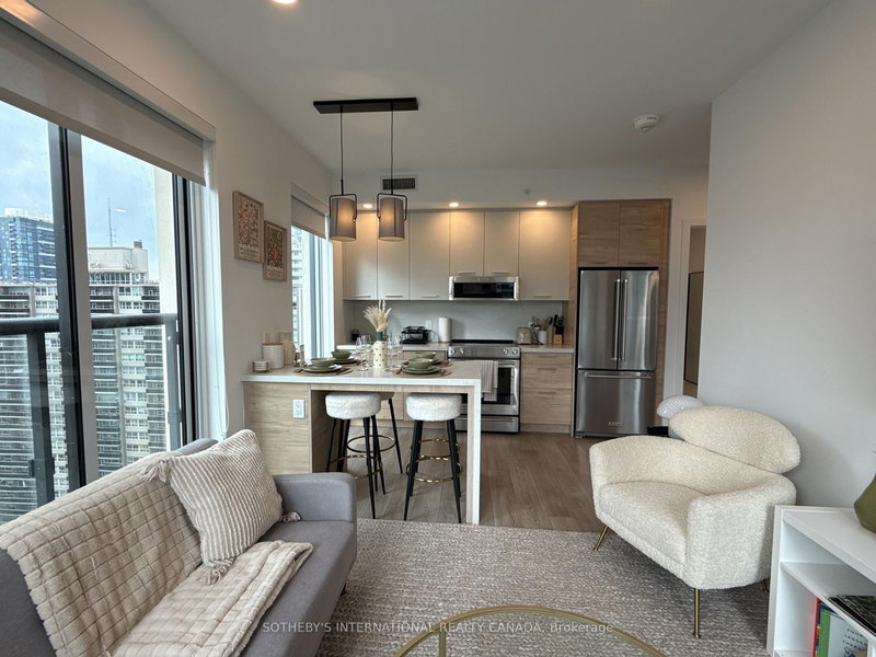 804 - 200 Redpath Ave, Toronto, M4P 0E6 | Image 3