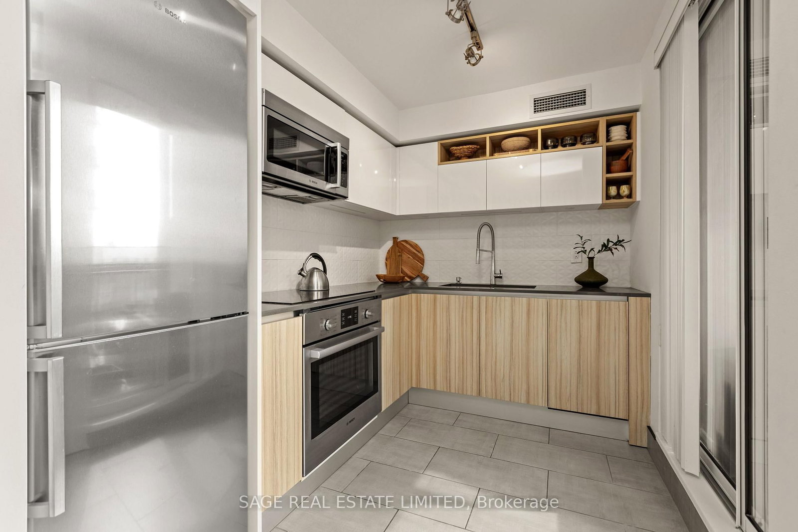 Condo for sale at 506-18 Merton Street, Toronto, Ontario, M4S 3G9 - Mount Pleasant West - MLS: C12944466