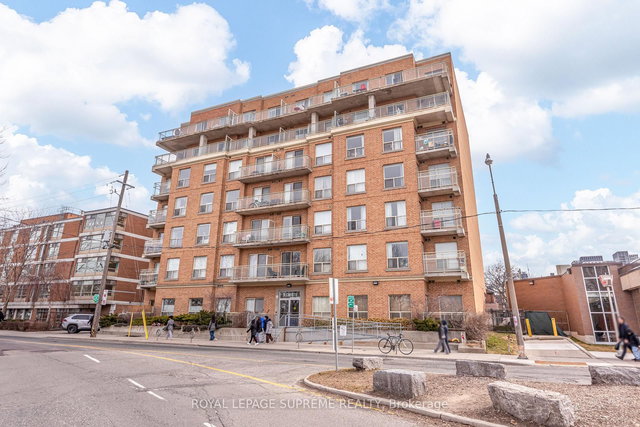 407 - 11 Christie Street