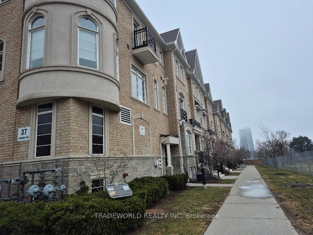 10 - 37 Drewry Avenue