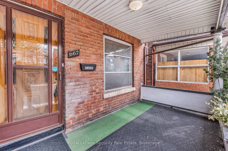 667 Ossington Ave, Toronto, M6G 3T6 | Image 3