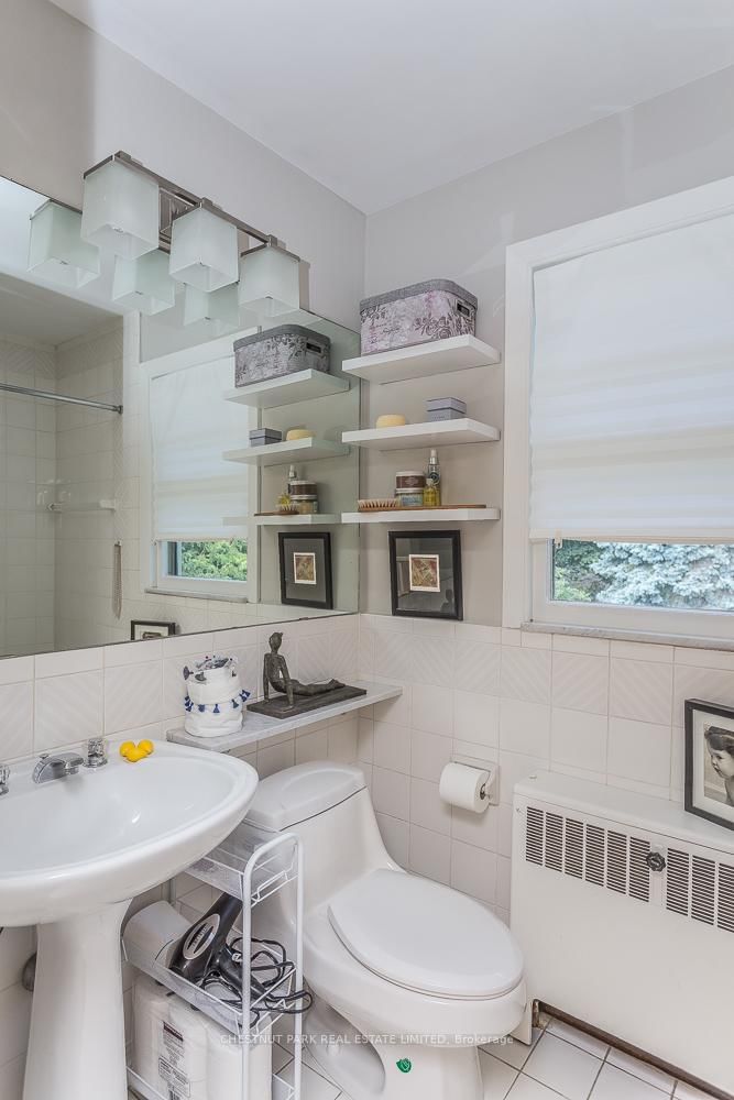 Detached House for lease at 180 Strathgowan Avenue, Toronto, Ontario, M4N 1C3 - Lawrence Park South - MLS: C12944986