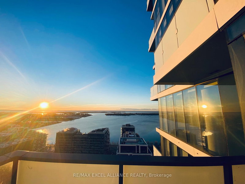 home for lease on 2408-16 Bonnycastle Street