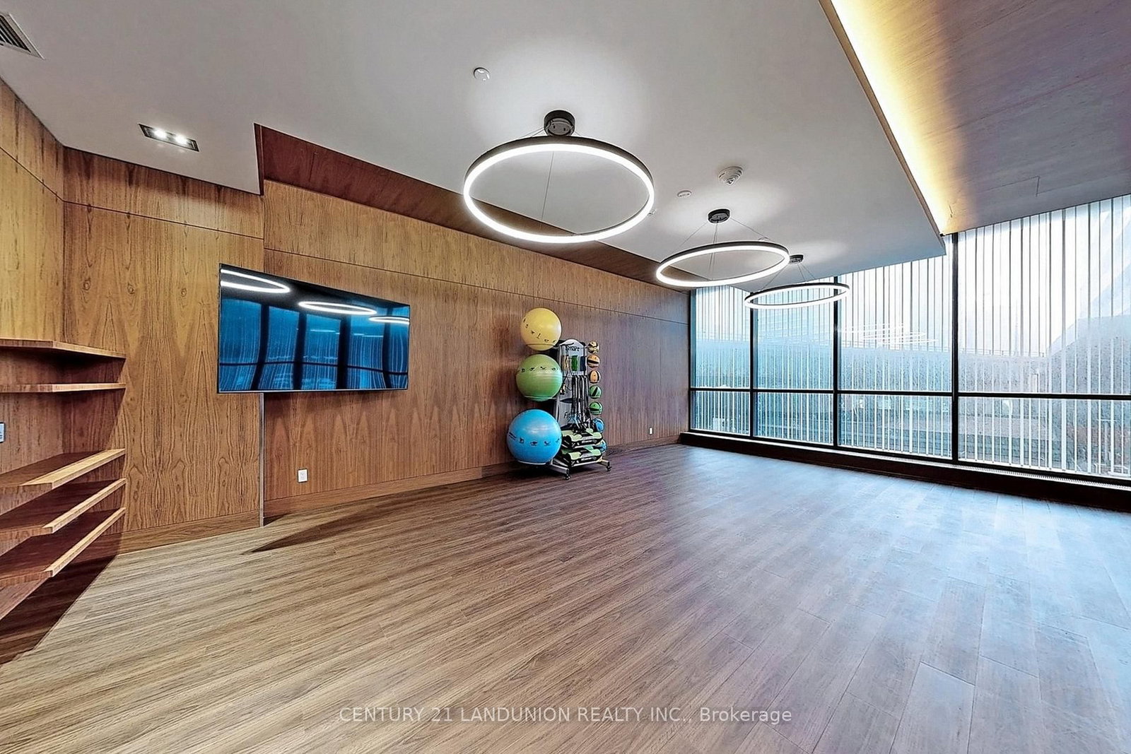 Condo for sale at 2102-19 Bathurst Street, Toronto, Ontario, M5V 0N2 - Waterfront Communities C1 - MLS: C12945738