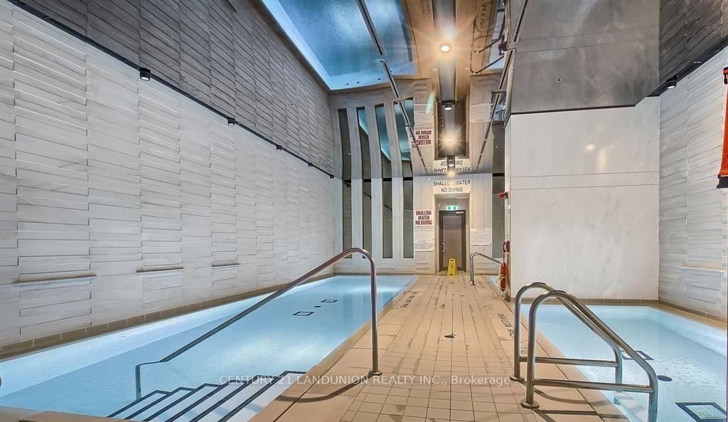 Condo for sale at 2102-19 Bathurst Street, Toronto, Ontario, M5V 0N2 - Waterfront Communities C1 - MLS: C12945738