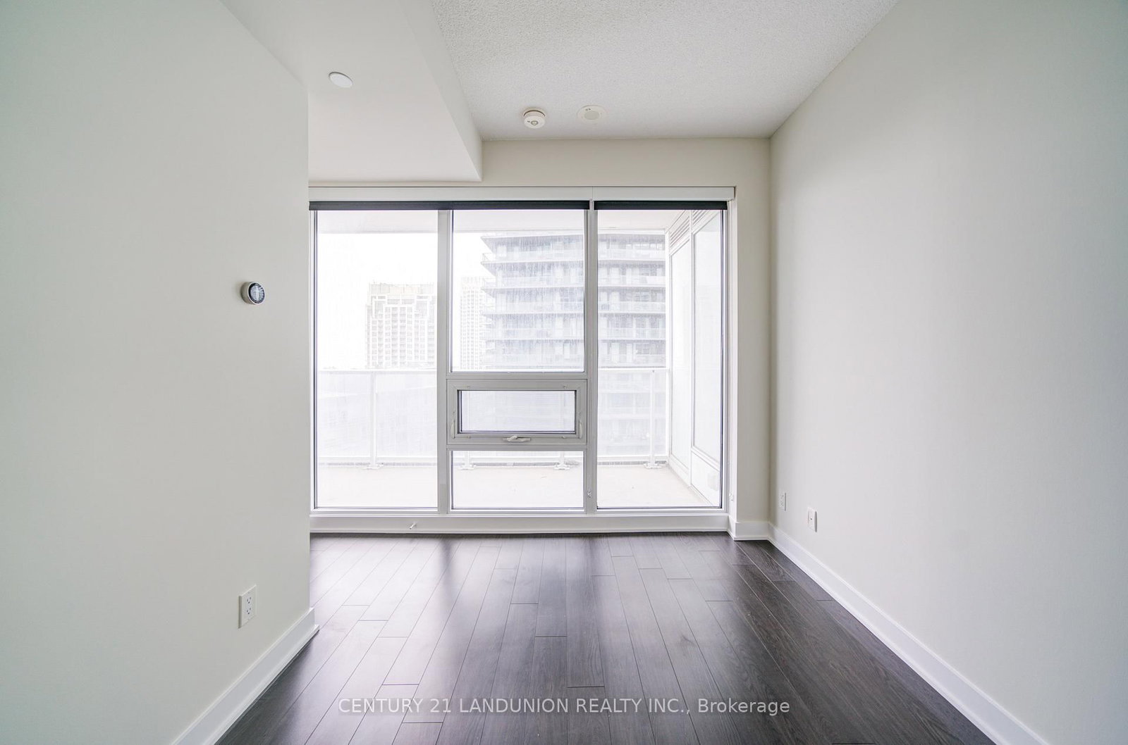 Condo for sale at 2102-19 Bathurst Street, Toronto, Ontario, M5V 0N2 - Waterfront Communities C1 - MLS: C12945738