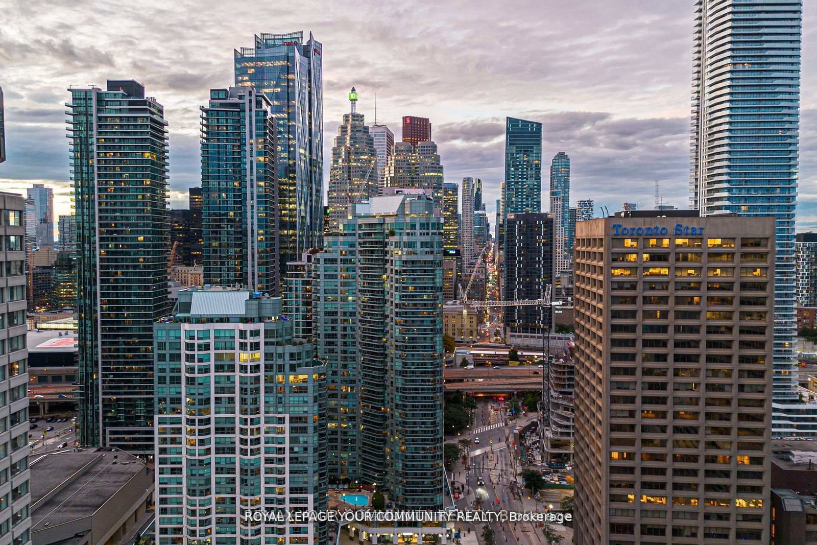 Condo for sale at 2402-10 Queens Quay, Toronto, Ontario, M5J 2R9 - Waterfront Communities C1 - MLS: C12945888