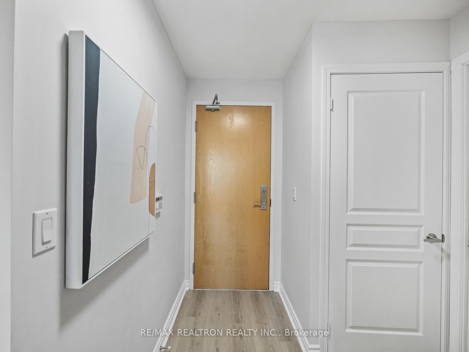 Listing Image 46