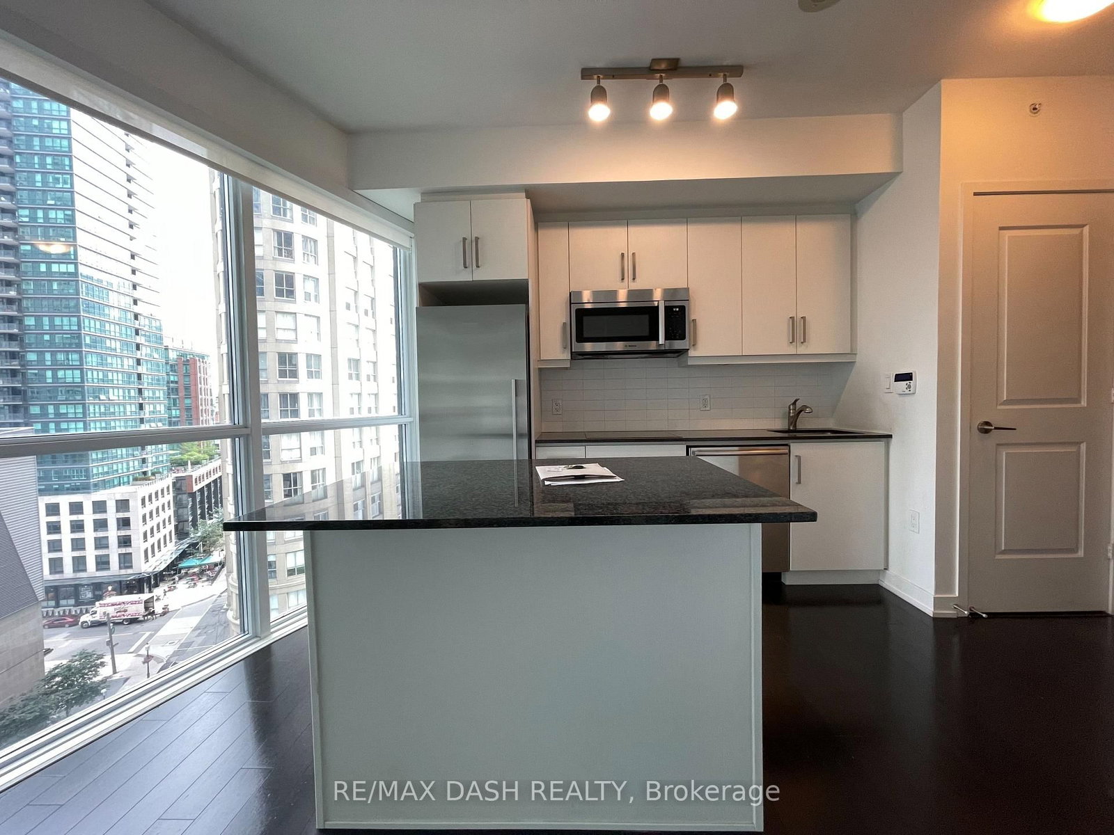 Condo for sale at 1005-1 The Esplanade Drive, Toronto, Ontario, M5E 0A8 - Waterfront Communities C8 - MLS: C12946476