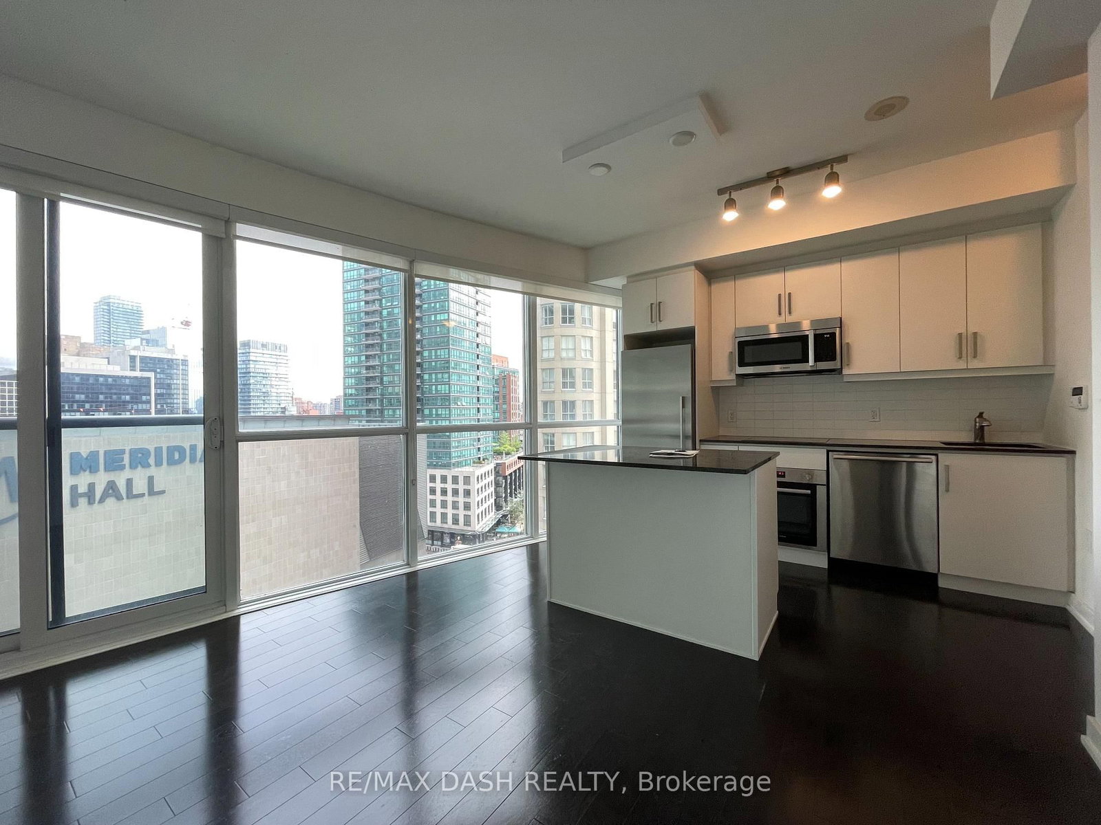 Condo for sale at 1005-1 The Esplanade Drive, Toronto, Ontario, M5E 0A8 - Waterfront Communities C8 - MLS: C12946476