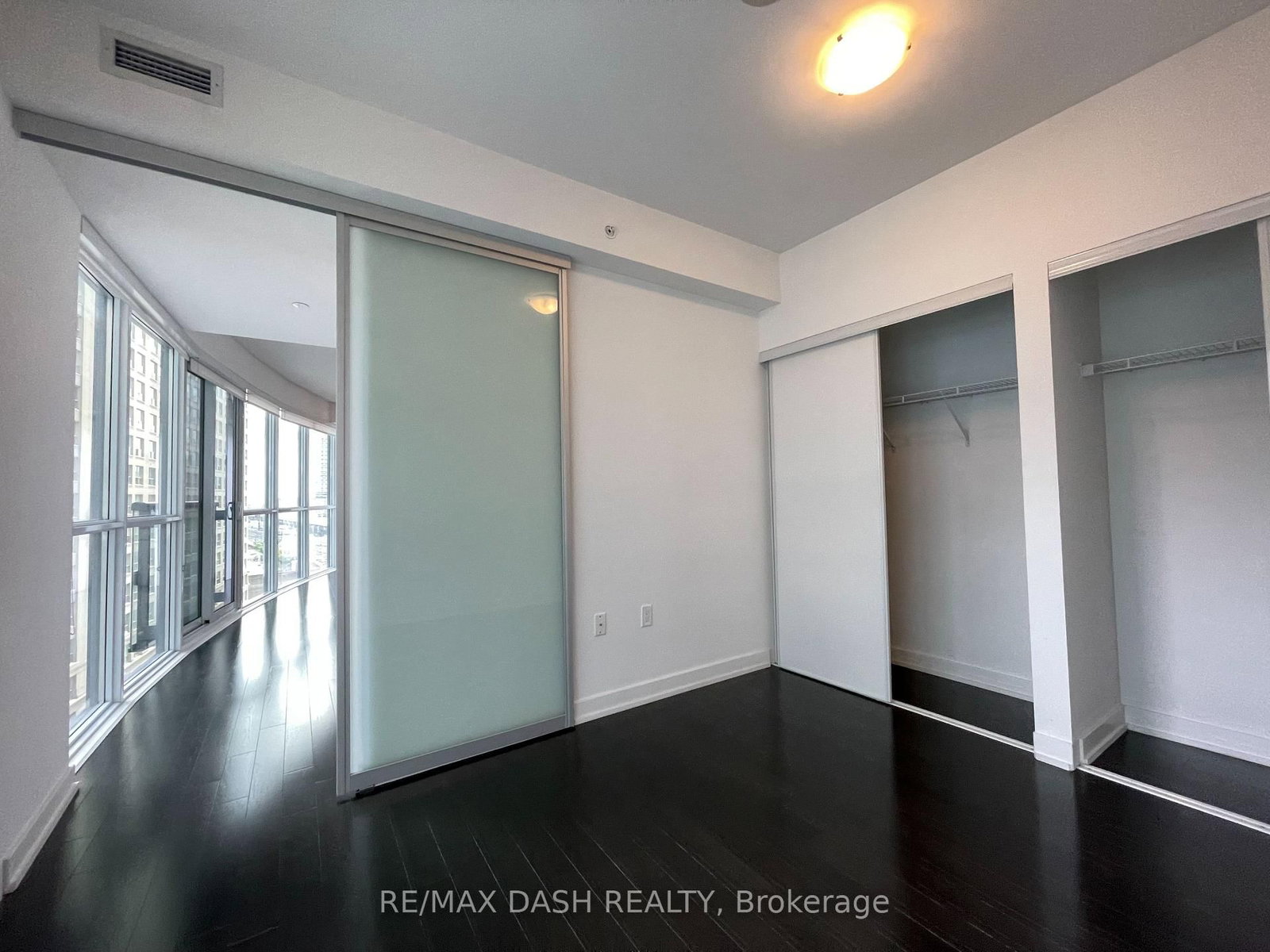 Condo for sale at 1005-1 The Esplanade Drive, Toronto, Ontario, M5E 0A8 - Waterfront Communities C8 - MLS: C12946476